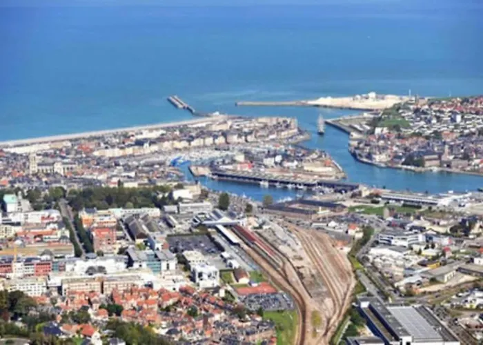 Holiday home Les Greves